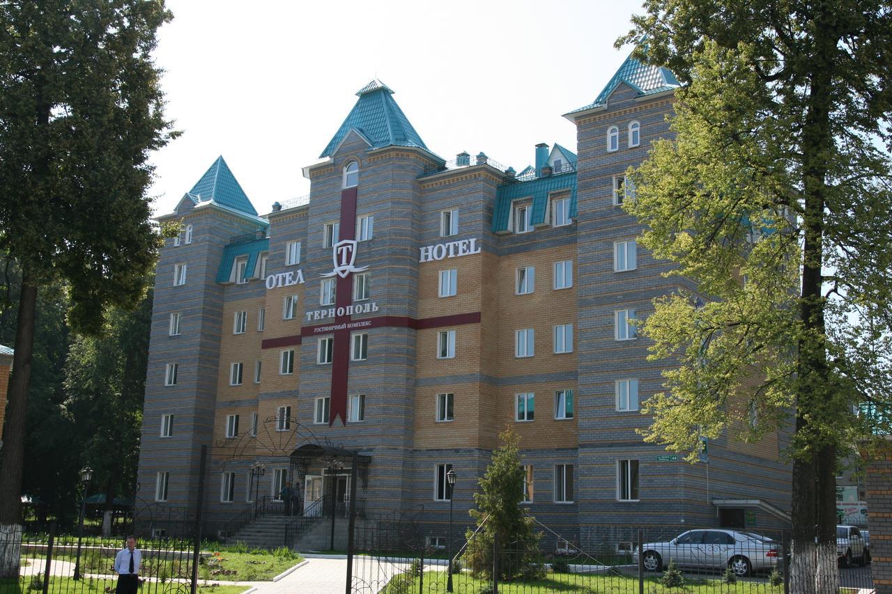 Hotel Ternopol Zelenodolsk Exterior foto